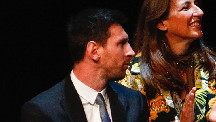 Leo Messi, galardonado con la Cruz de Sant Jordi