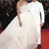 Nick Jonas y Priyanka Chopra de blanco en Cannes 2019