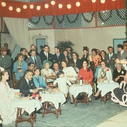 Rainiero de Mónaco, Grace Kelly y Jackie Kennedy en la Feria de Abril 1966