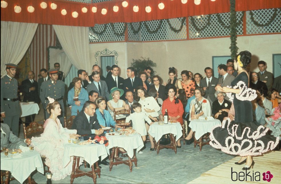 Rainiero de Mónaco, Grace Kelly y Jackie Kennedy en la Feria de Abril 1966