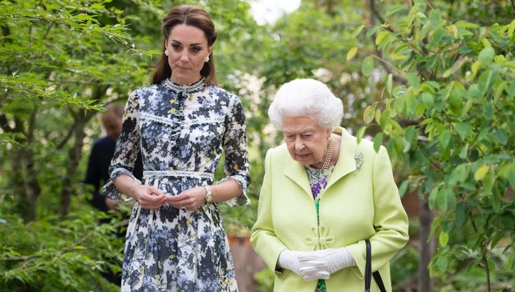 La Reina Isabel y Kate Middleton en Chelsea Flower Show 2019