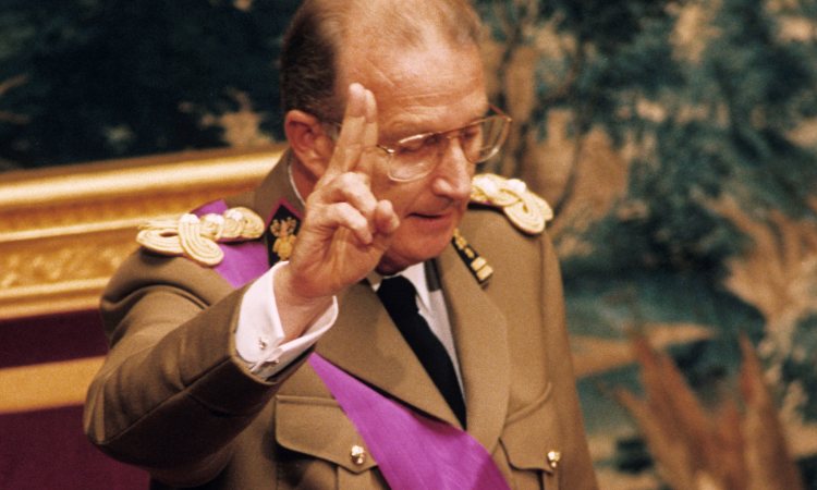 El Rey Alberto de Bélgica haciendo el juramento durante su proclamación