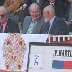El Rey Juan Carlos reaparece en los toros tras anunciar su retirada