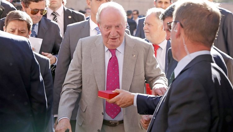 El Rey Juan Carlos, en los toros antes de su despedida de los actos oficiales