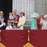 La Reina Isabel, el Príncipe Carlos, Camilla Parker, los Duques de Cambridge y sus hijos en Trooping the Colour 2019