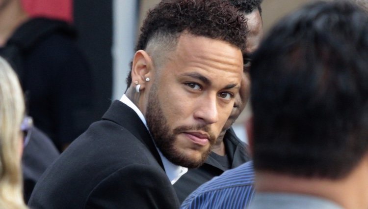 Neymar acude a declarar por una supuesta violación