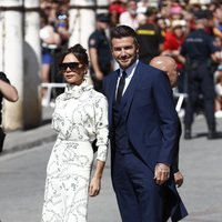 Victoria Beckham y David Beckham a su llegada a la boda de Pilar Rubio y Sergio Ramos