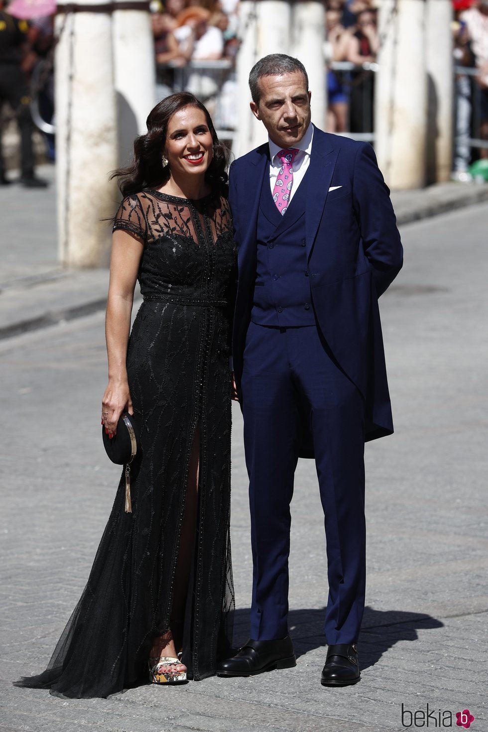 Cristobal Soria y su mujer Ana a su llegada a la boda de Pilar Rubio y Sergio Ramos