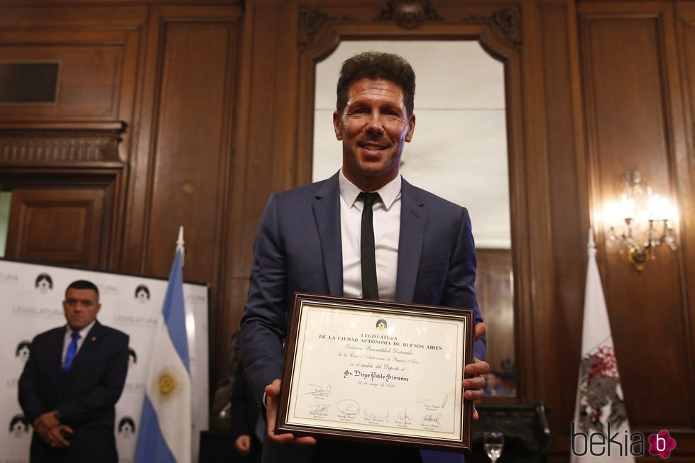 Diego Simeone, reconocido como Personalidad destacada de la Ciudad de Buenos Aires