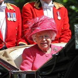 La Reina Isabel de Inglaterra en la Royal Ascot 2019