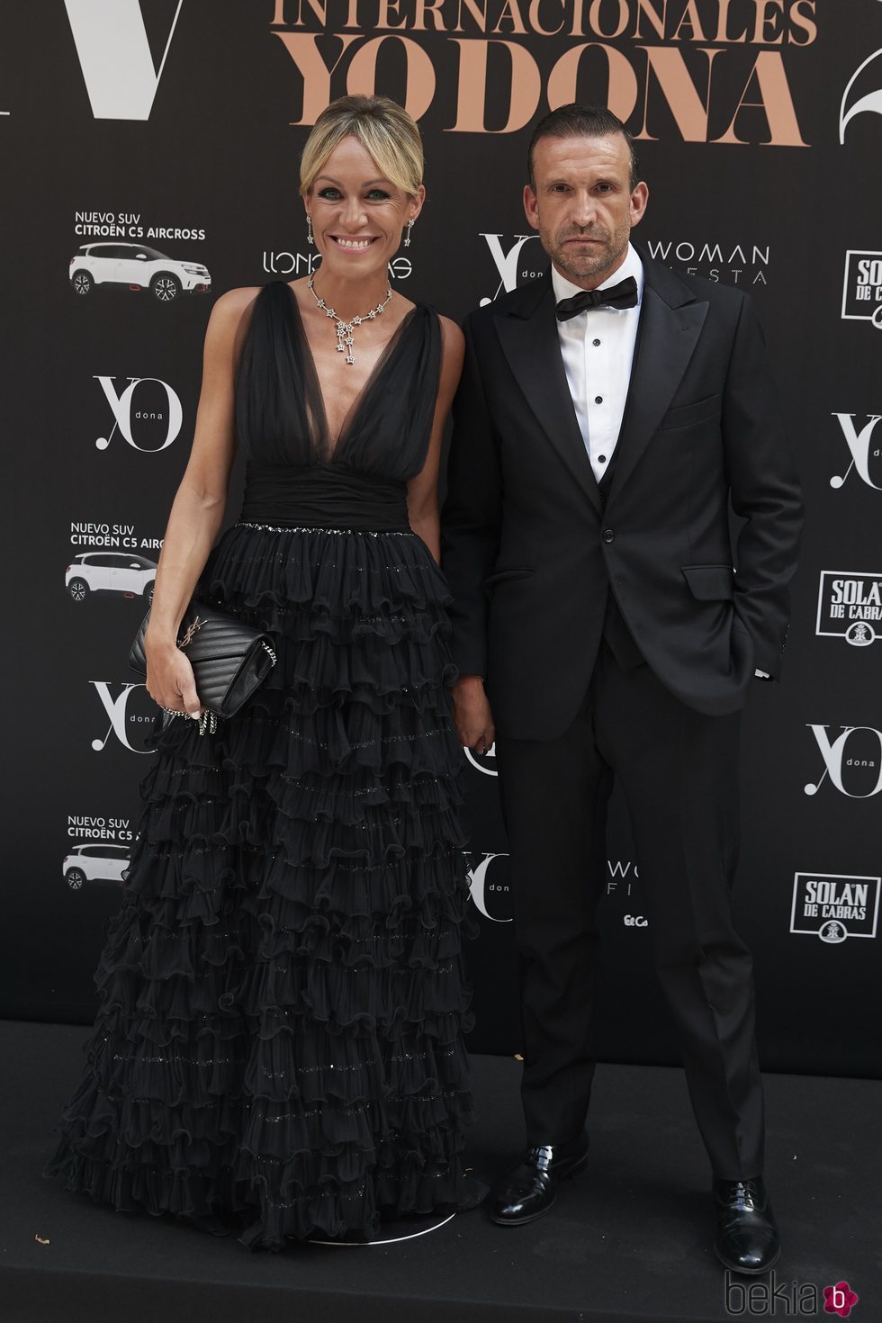 Luján Argüelles con su marido en la 14ª edición de los premios Yo Dona Internacional