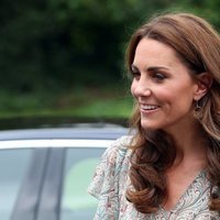 Kate Middleton muy sonriente en la Royal Photgraphic Society