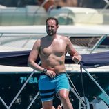 Príncipe Haakon luce torso desnudo en Formentera