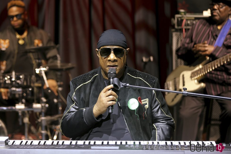 Stevie Wonder ha anunciado que se someterá a un transplante de riñón