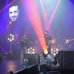 Luis Fonsi, Paulina Rubio, Antonio Orozco y Pablo López en el concierto de 'La Voz'