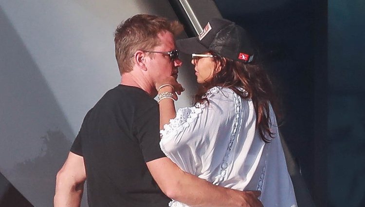 Matt Damon y su mujer, muy cómplices en Ibiza