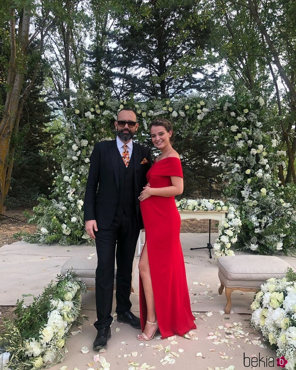 Laura Escanes y Risto Mejide en la boda de Lovely Pepa