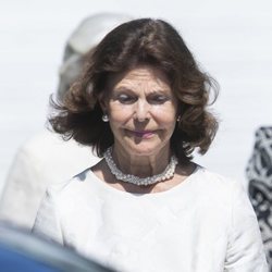 La Reina Silvia de Suecia en el funeral de una amiga