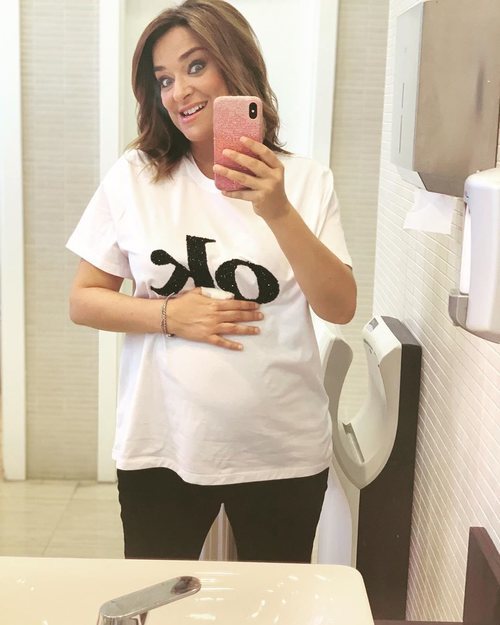 Toñi Moreno presume por primera vez de su barriguita de embarazada