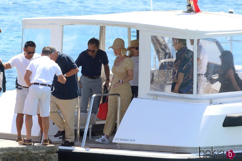 Katy Perry desembarcando en Ibiza