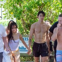 Shawn Mendes y Camila Cabello en Miami Beach