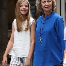 La Infanta Sofía y la Reina Sofía en el cine en Palma