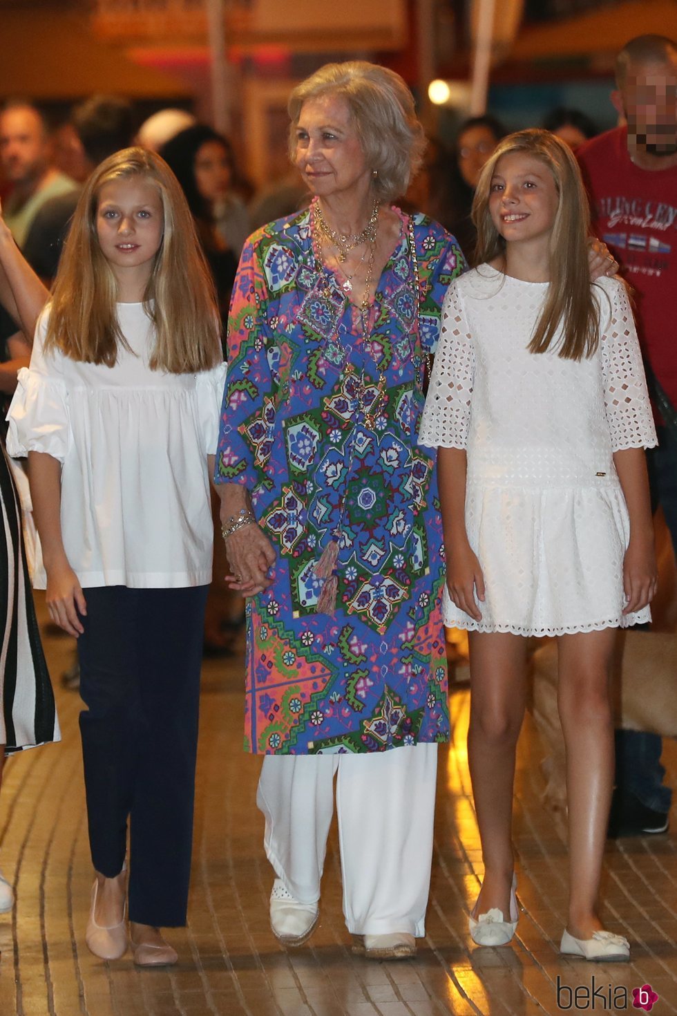 La Reina Sofía, la Princesa Leonor y la Infanta Sofía en el ballet en Palma