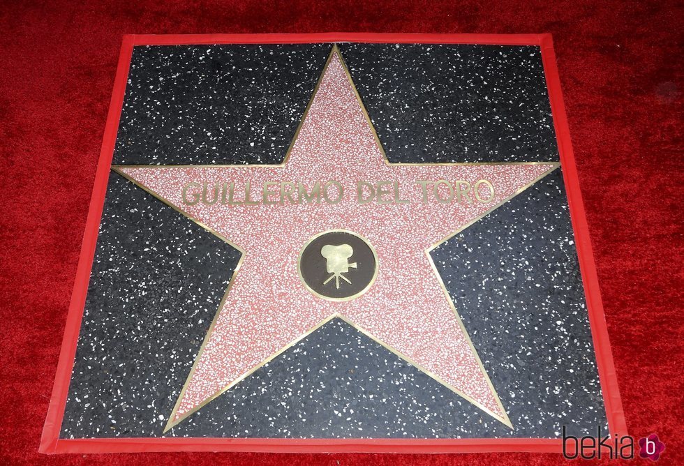 Estrella de Guillermo del Toro en el Paseo de la Fama de Hollywood