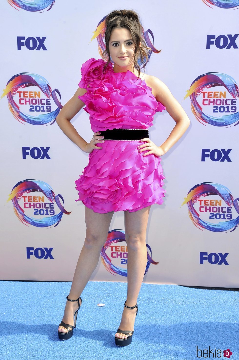 Laura Marano en los Teen Choice Awards 2019