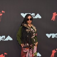 H.E.R en los MTV VMAs 2019