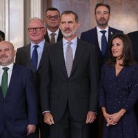 Los Reyes Felipe y Letizia con una delegación del Comité Español de Representantes de Personas con Discapacidad