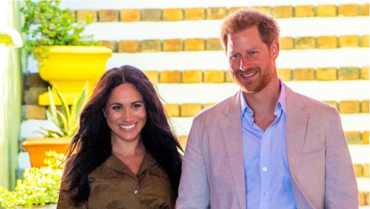 El Príncipe Harry y Meghan Markle, muy felices y enamorados en Ciudad del Cabo