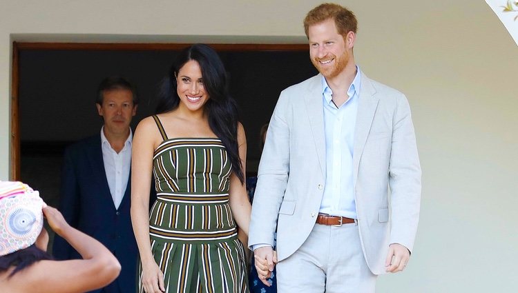 El Príncipe Harry y Meghan Markle en la recepción celebrada en la residencia del Alto Comisionado de Reino Unido en Sudáfrica