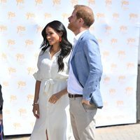El Príncipe Harry y Meghan Markle reaparecen juntos en su último día en Sudáfrica