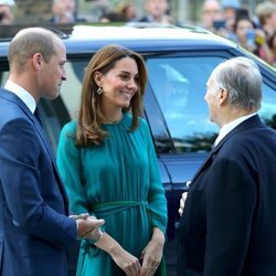 El Príncipe Guillermo y Kate Middleton con el Aga Khan IV