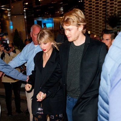 Taylor Swift de la mano de Joe Alwyn en Nueva York