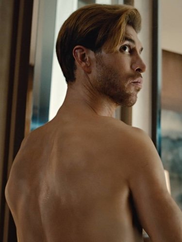 Sergio Ramos 'borra' todos sus tatuajes de su espalda