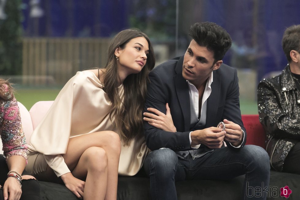 Estela Grande y Kiko Jiménez muy cómplices durante la sexta gala de 'GH VIP 7'