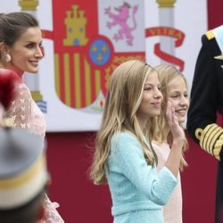 La Reina Letizia, la Princesa Leonor y la Infanta Sofía en el Día de la Hispanidad 2019