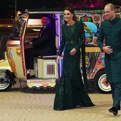 Los Duques de Cambridge en una cena de gala en Pakistán