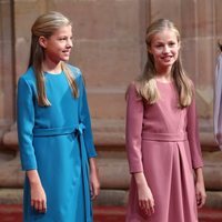 La Princesa Leonor y la Infanta Sofía en la recepción previa a los Premios Princesa de Asturias 2019