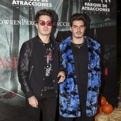 Jesús y Daniel, Gemeliers, en la presentación de la 'Halloween week 2019' del Parque de Atracciones de Madrid