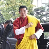 El Rey de Bhutan en la entronización de Naruhito de Japón