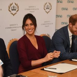 Los Duques de Sussex participando en una mesa redonda sobre igualdad de género de the Queen's Commonwealth Trust