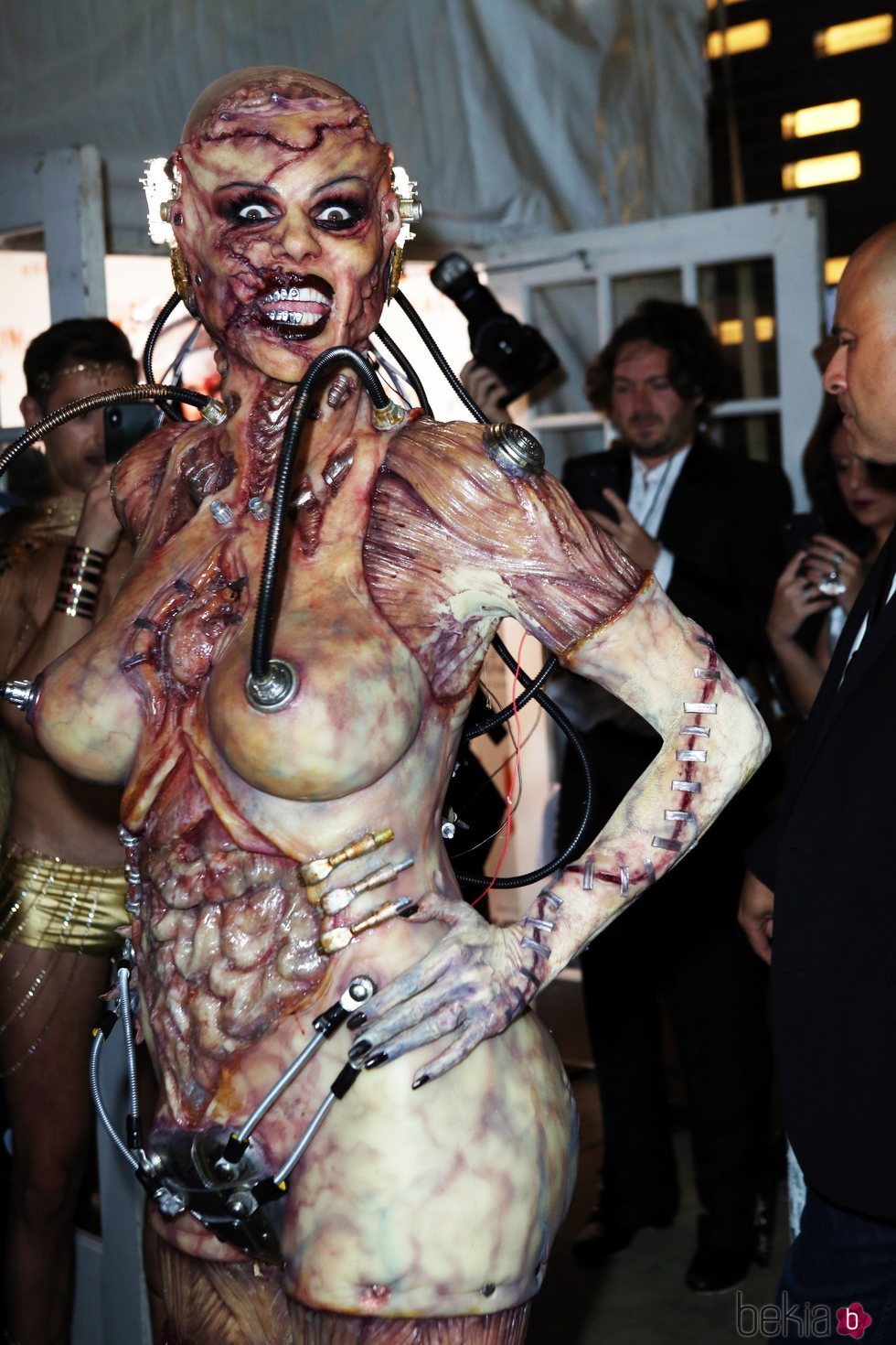 Heidi Klum disfrazada de alienígena en Halloween 2019