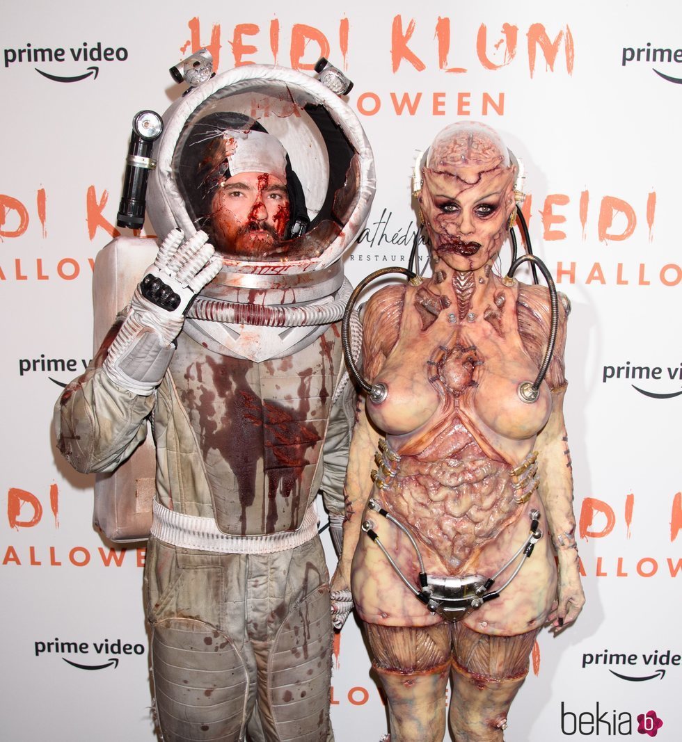 Heidi Klum y Tom Kualitz en la fiesta de Halloween de 2019