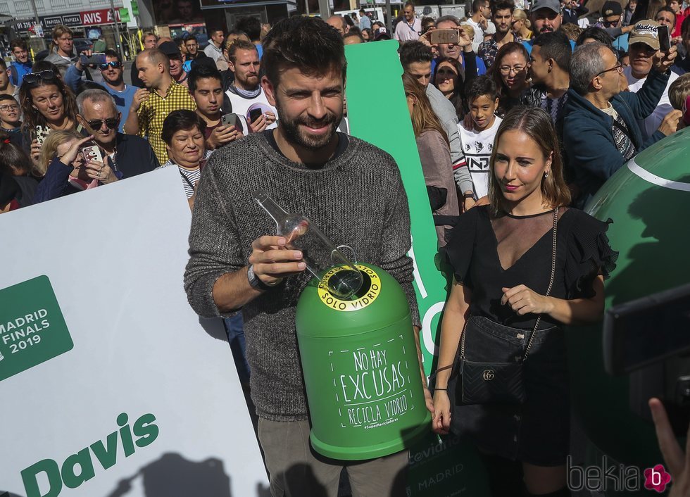 Gerard Piqué impulsa al reciclaje del plástico y el vidrio en Madrid