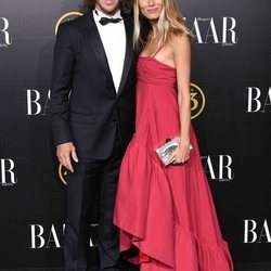 Carles Puyol y Vanesa Lorenzo en los premios Harper's Bazaar 2019