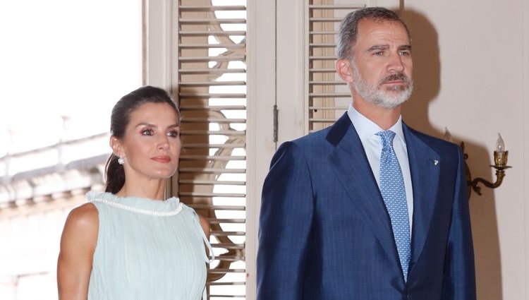 Los Reyes Felipe y Letizia en la recepción a la colectividad española residente en Cuba