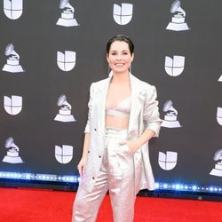 Soraya Arnelas en la alfombra roja de los premios Grammy Latino 2019